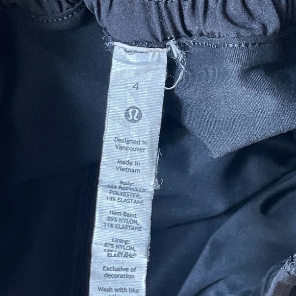 Lululemon Hotty Hot High-Rise Skirt Black 3/2022 W8ADFR Swift Ultra Light Size 4 - Picture 6 of 6